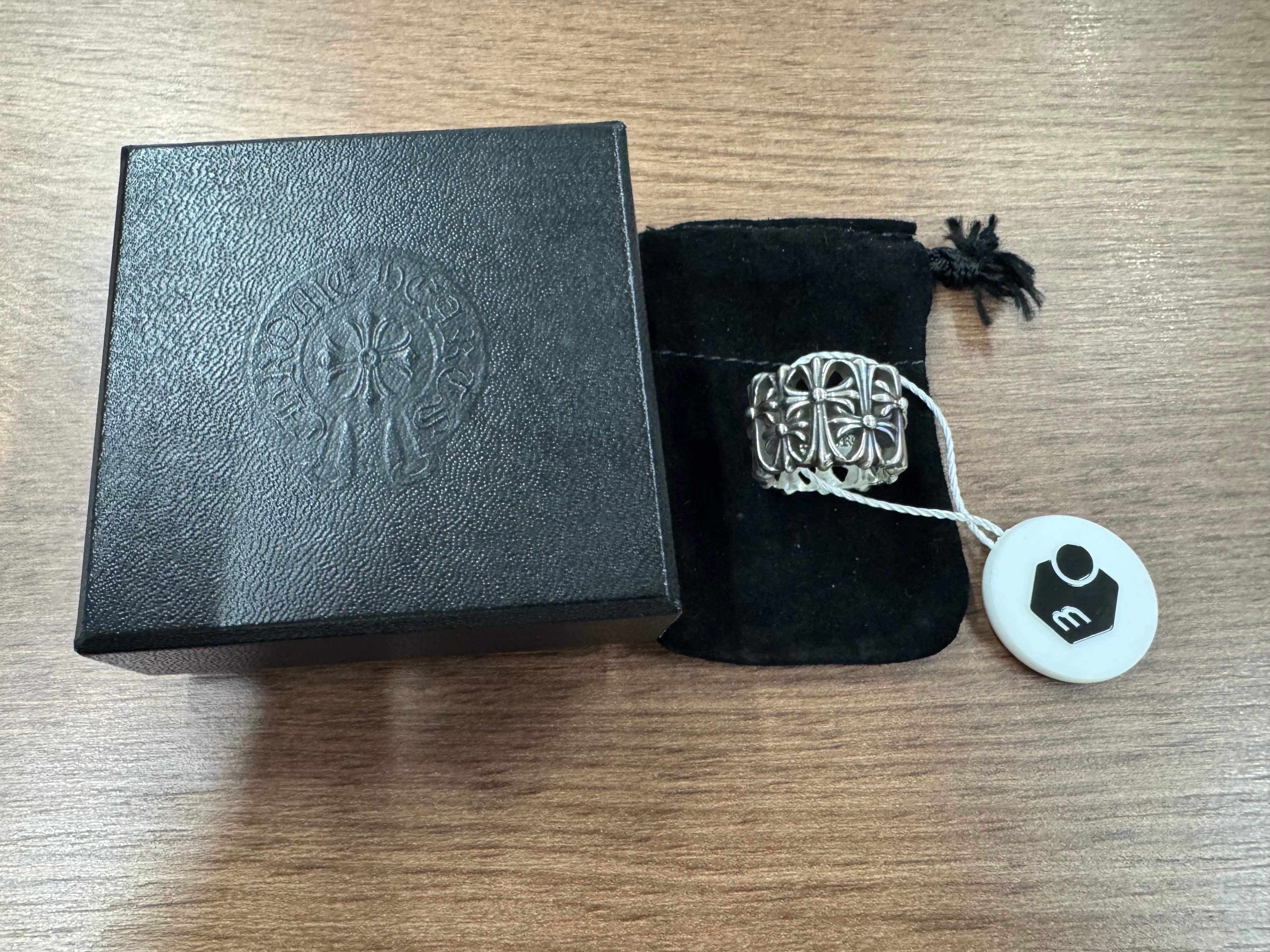 Chrome Hearts Cemetery Cross RIng "Silver"