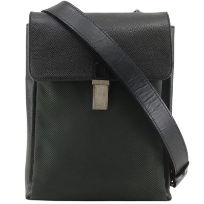 Louis Vuitton Saratov PM Taiga Black "Black"