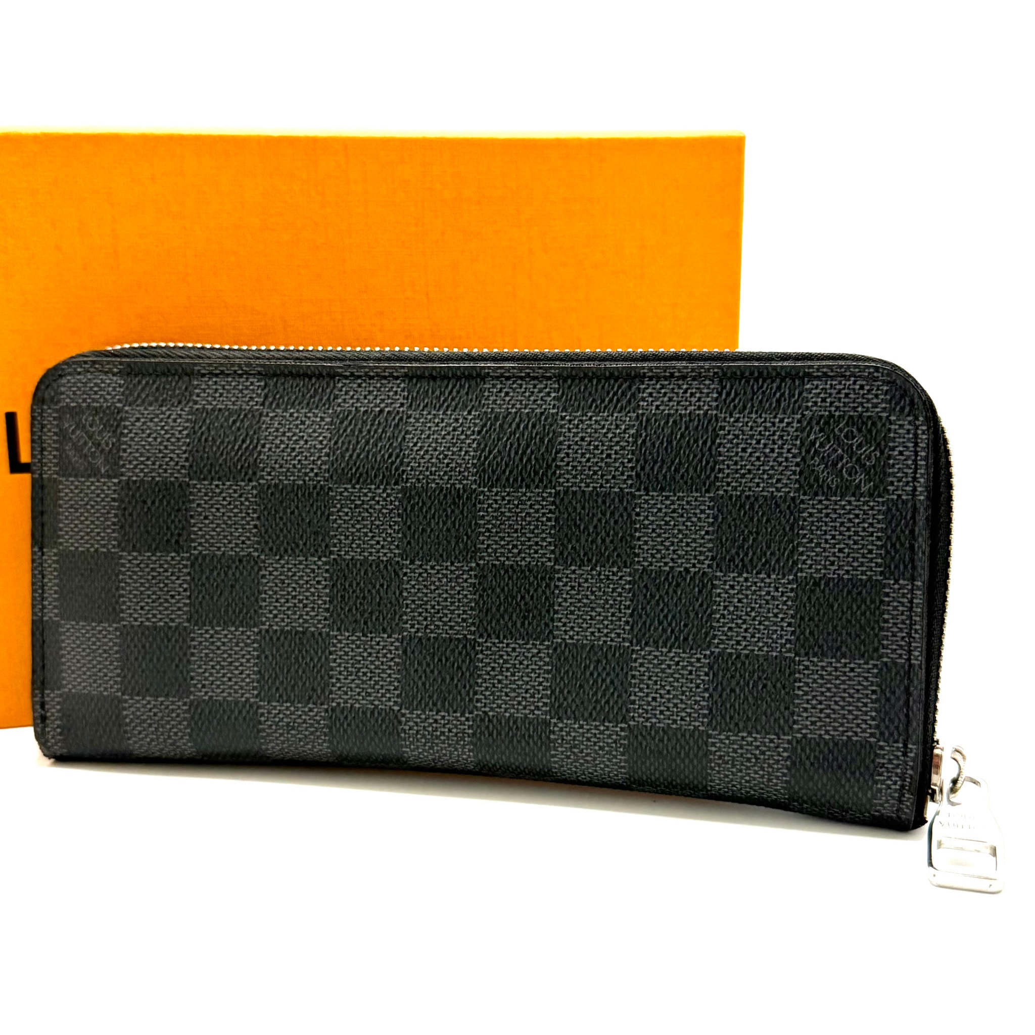 Louis Vuitton [Old Model] Zippy Wallet Vertical Damier Graphite