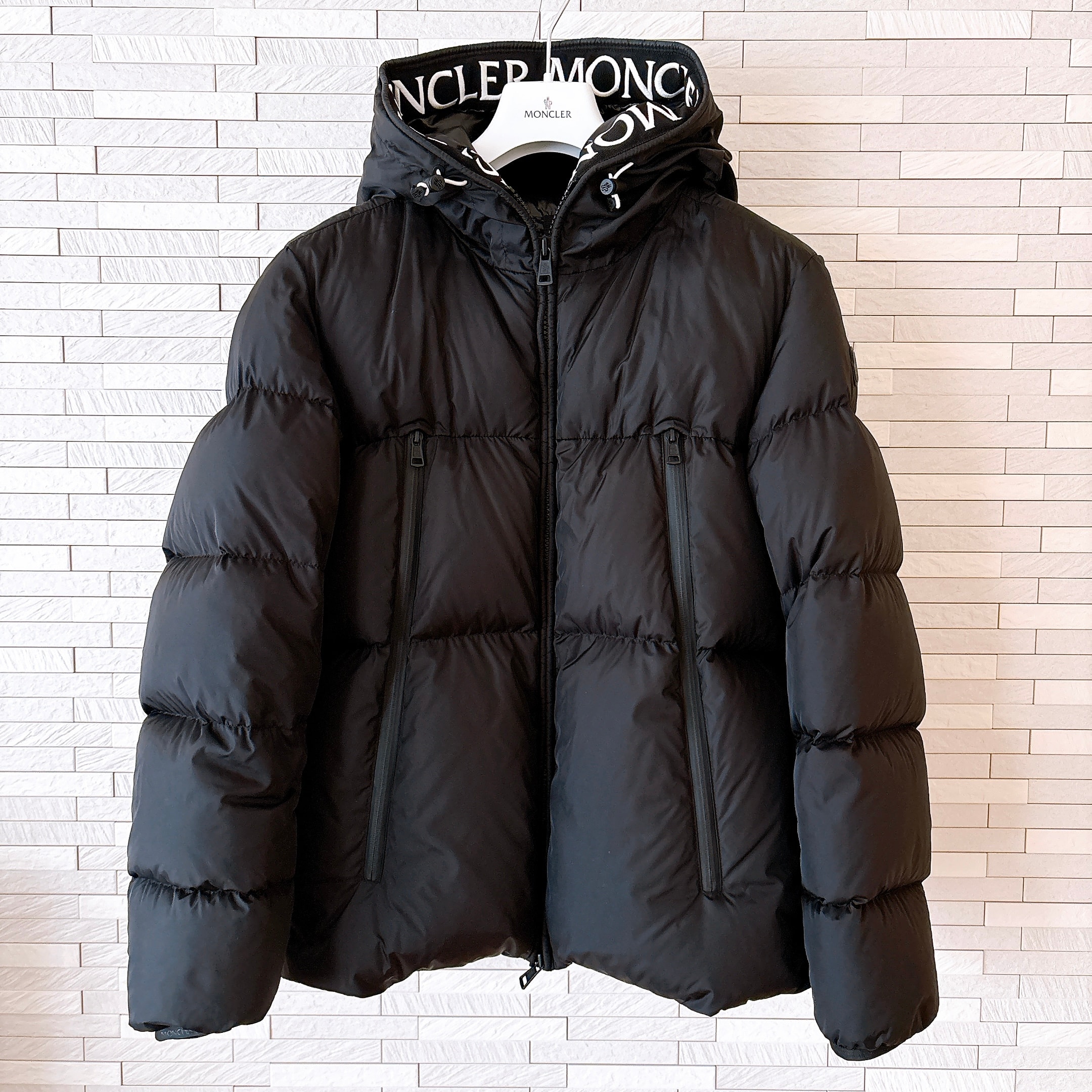 MONCLER Montcla Giubbotto Jacket "Black"