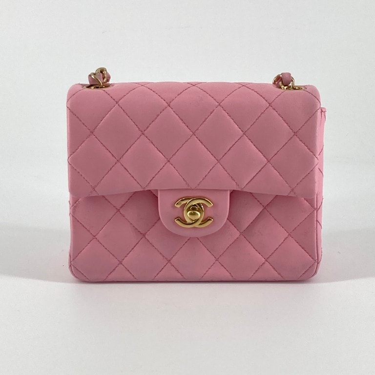 CHANEL(シャネル) ミニ マトラッセ A35200 8番台 チェーン ショルダーバッグ ピンク