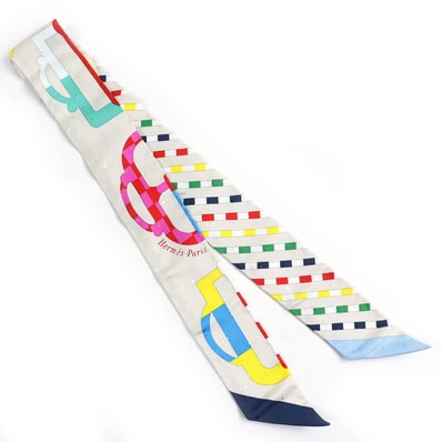 未使用品 エルメス
スカーフ BOVCLERIE MODERNE モダンなバックル レディース