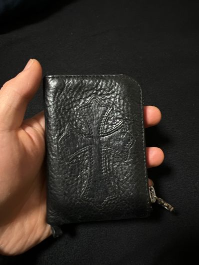 クロムハーツタイニージップウォレット セメタリーパッチ付き L字ミニ財布