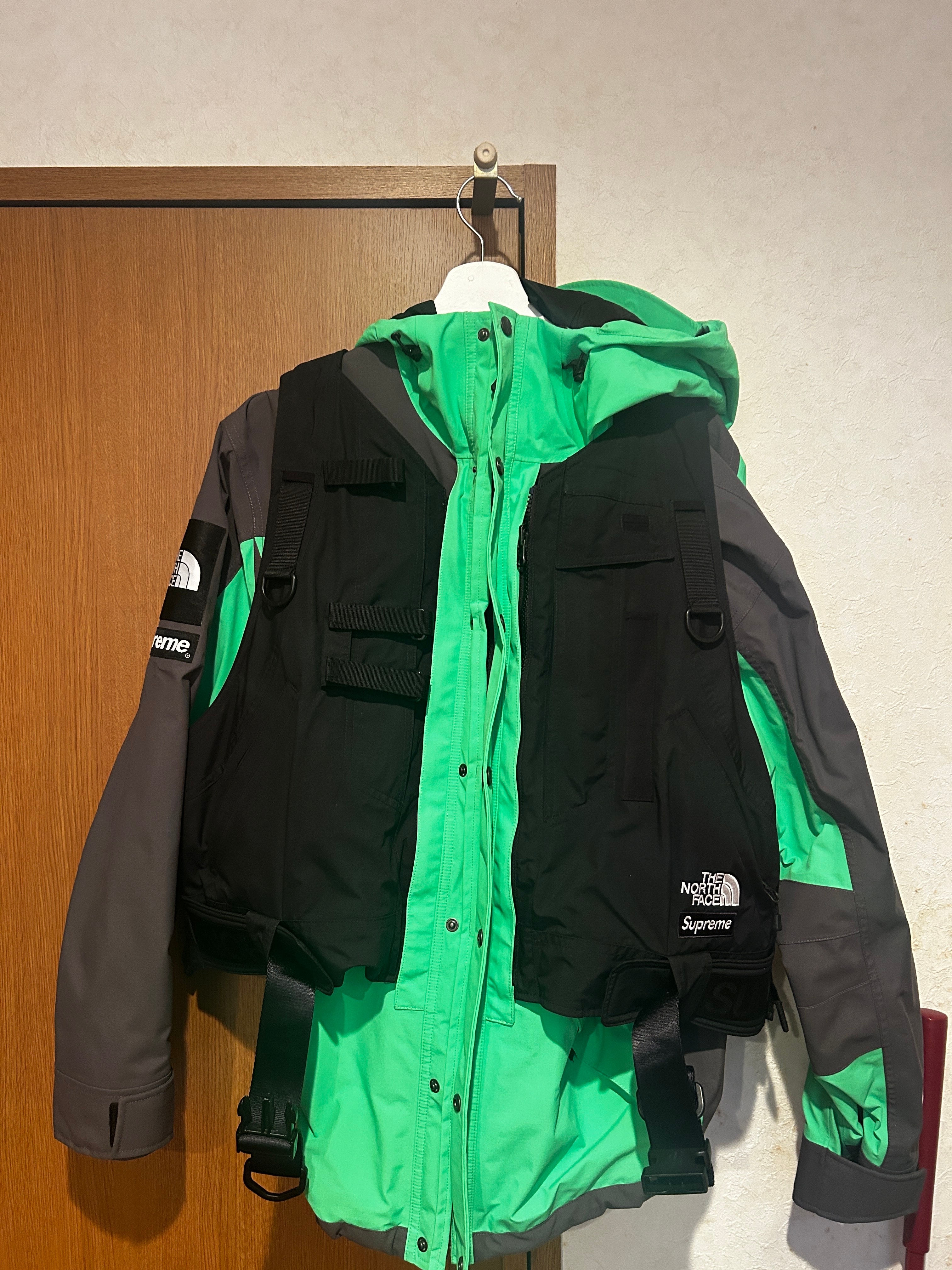 Supreme x The North Face RTG Jacket + Vest "Green"