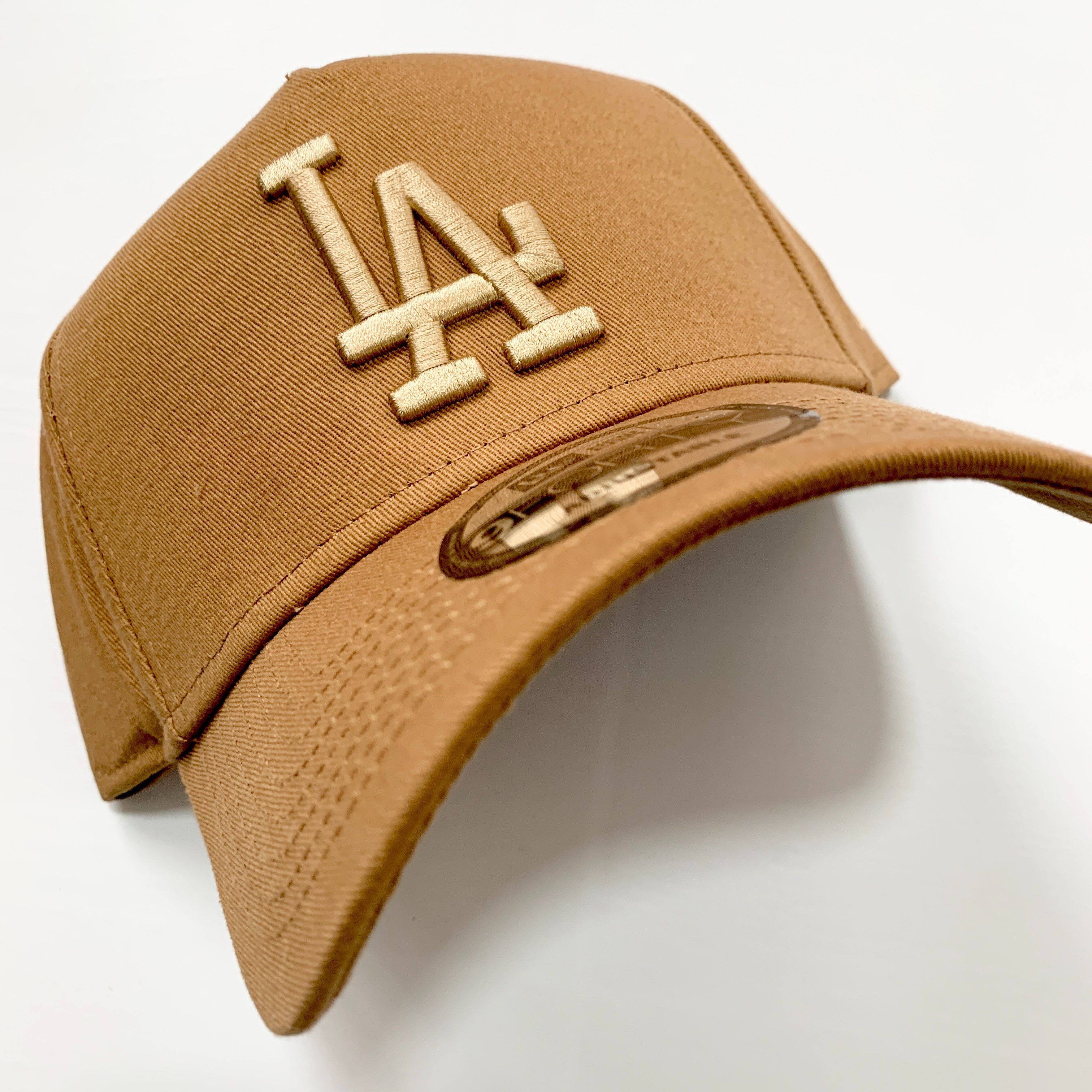 新品★海外限定! LA ニューエラ キャップ ベージュ
