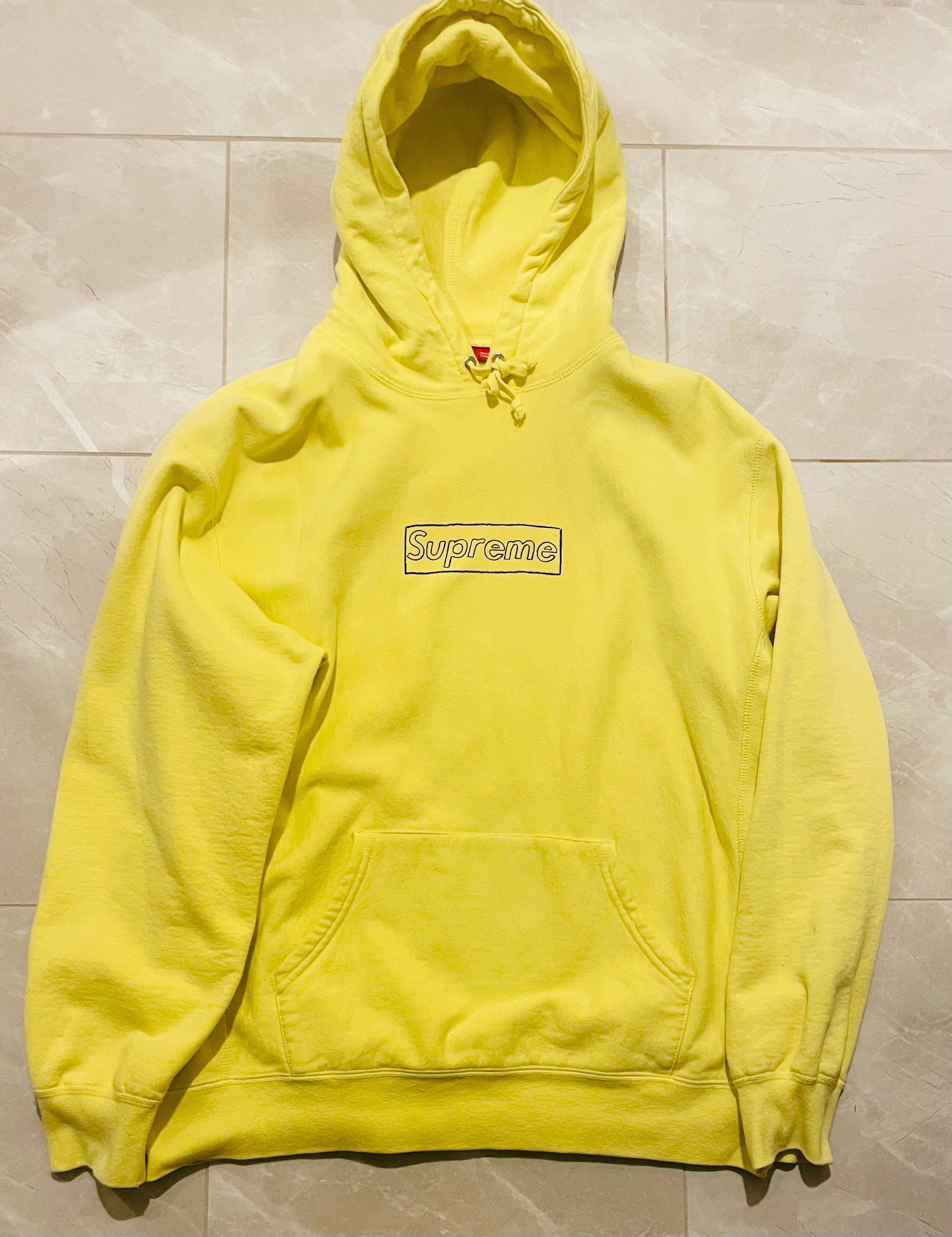 Supreme KAWS Chalk Logo Hooded Sweatshirt "Light Lemon"(2021)