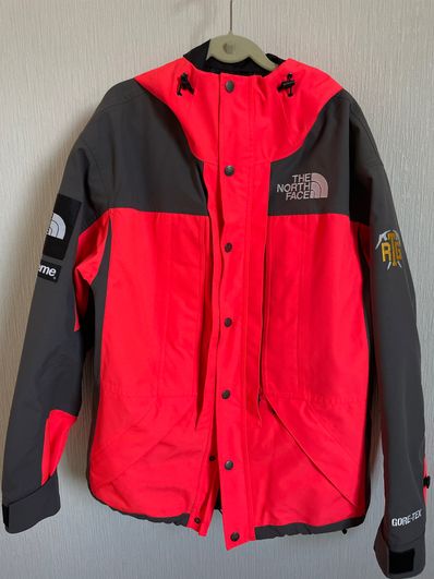 Supreme x The North Face RTG Jacket + Vest "Red"