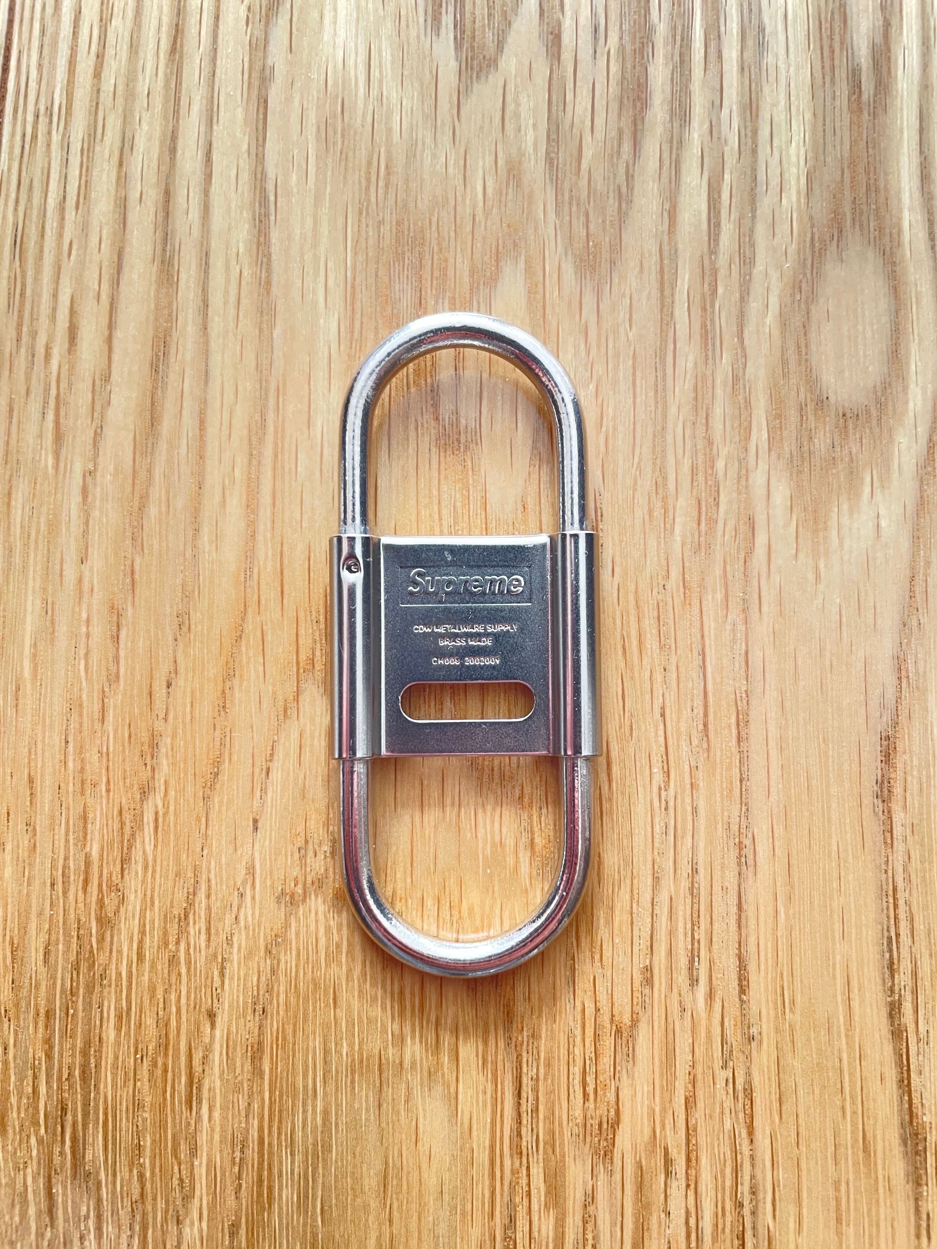 Supreme / CDW Delta Carabiner 