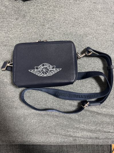 Dior x Air Jordan Wings Messenger Bag "Navy"