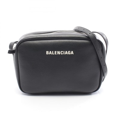バレンシアガ BALENCIAGA Everyday Medium Camera ショルダーバッグ バッグ レザー レディース ブラック系 【中古】