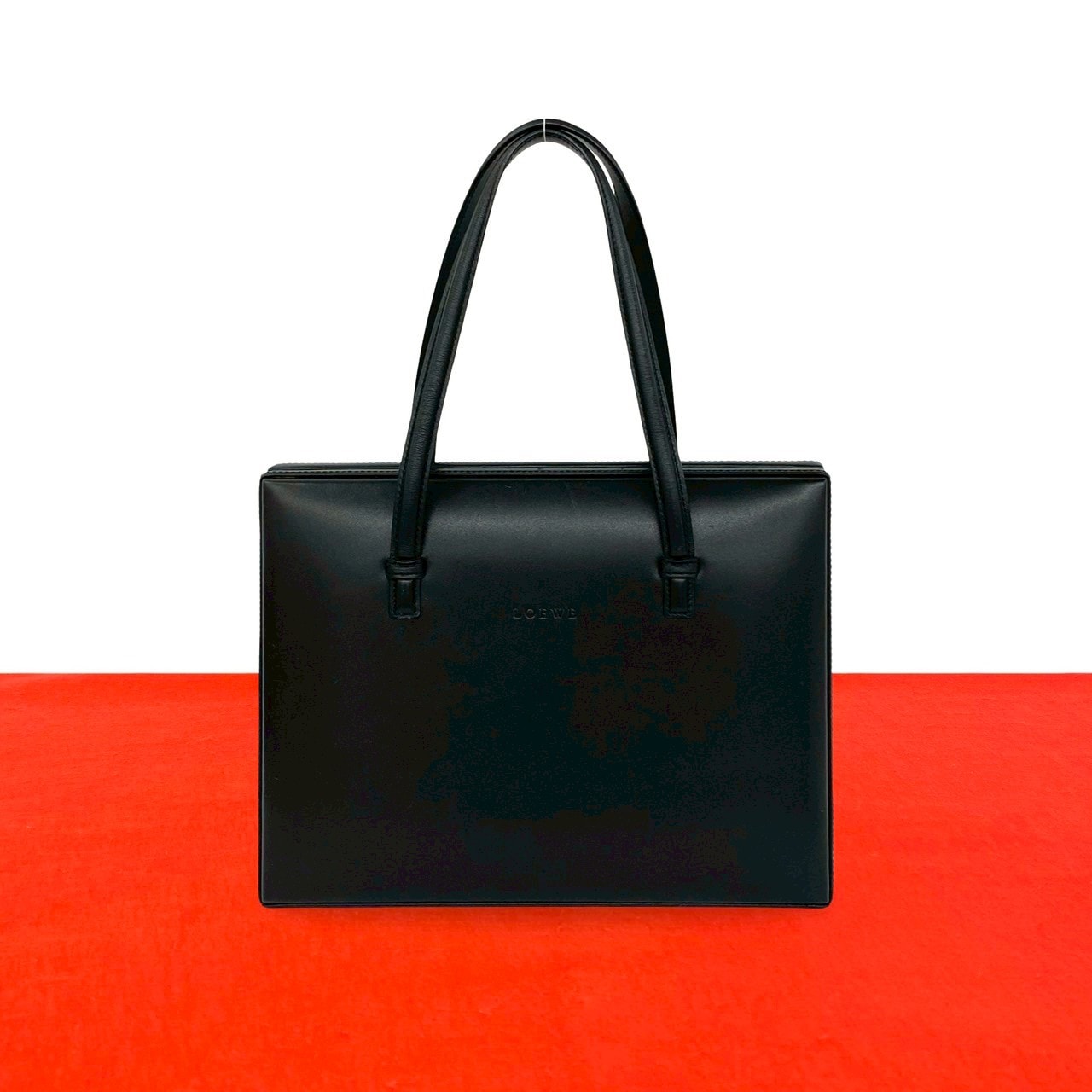 LOEWE ロエベ ロゴ 型押し レザー ハンドバッグ ブラック
 20150