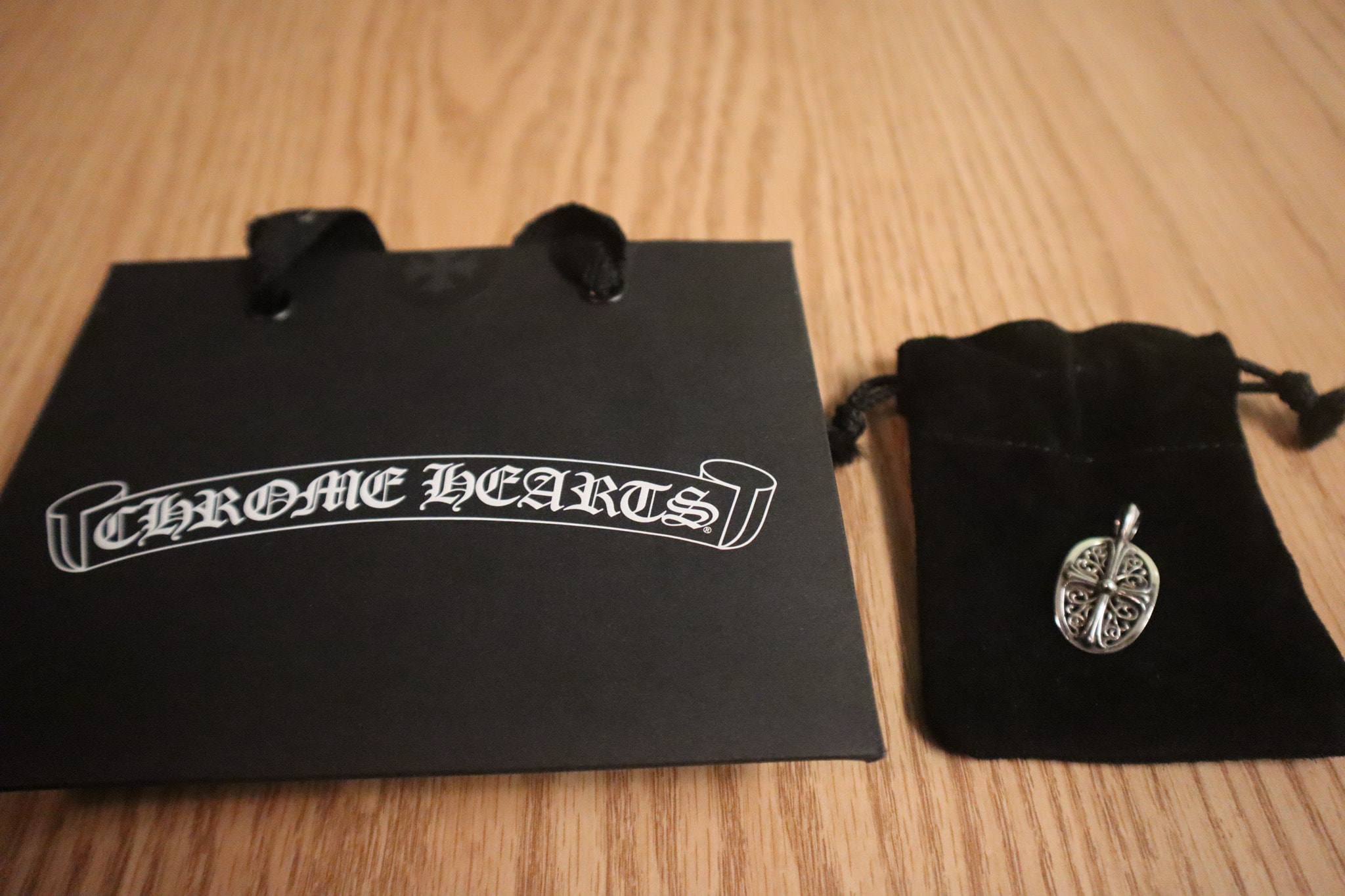 Chrome Hearts CLSC OVAL "Silver"