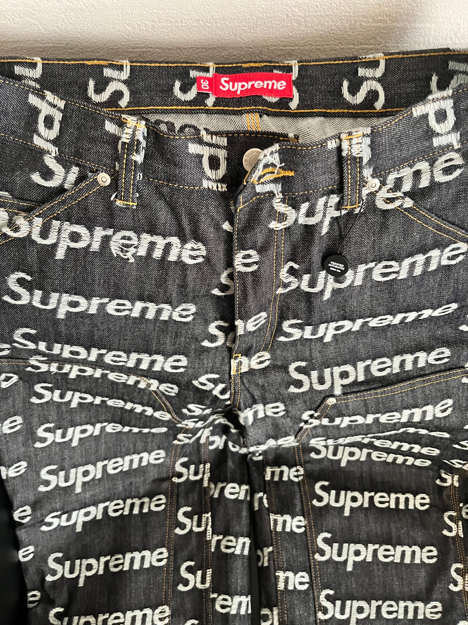 Supreme Jacquard Logos Double Knee Denim Painter Jean "Indigo"
