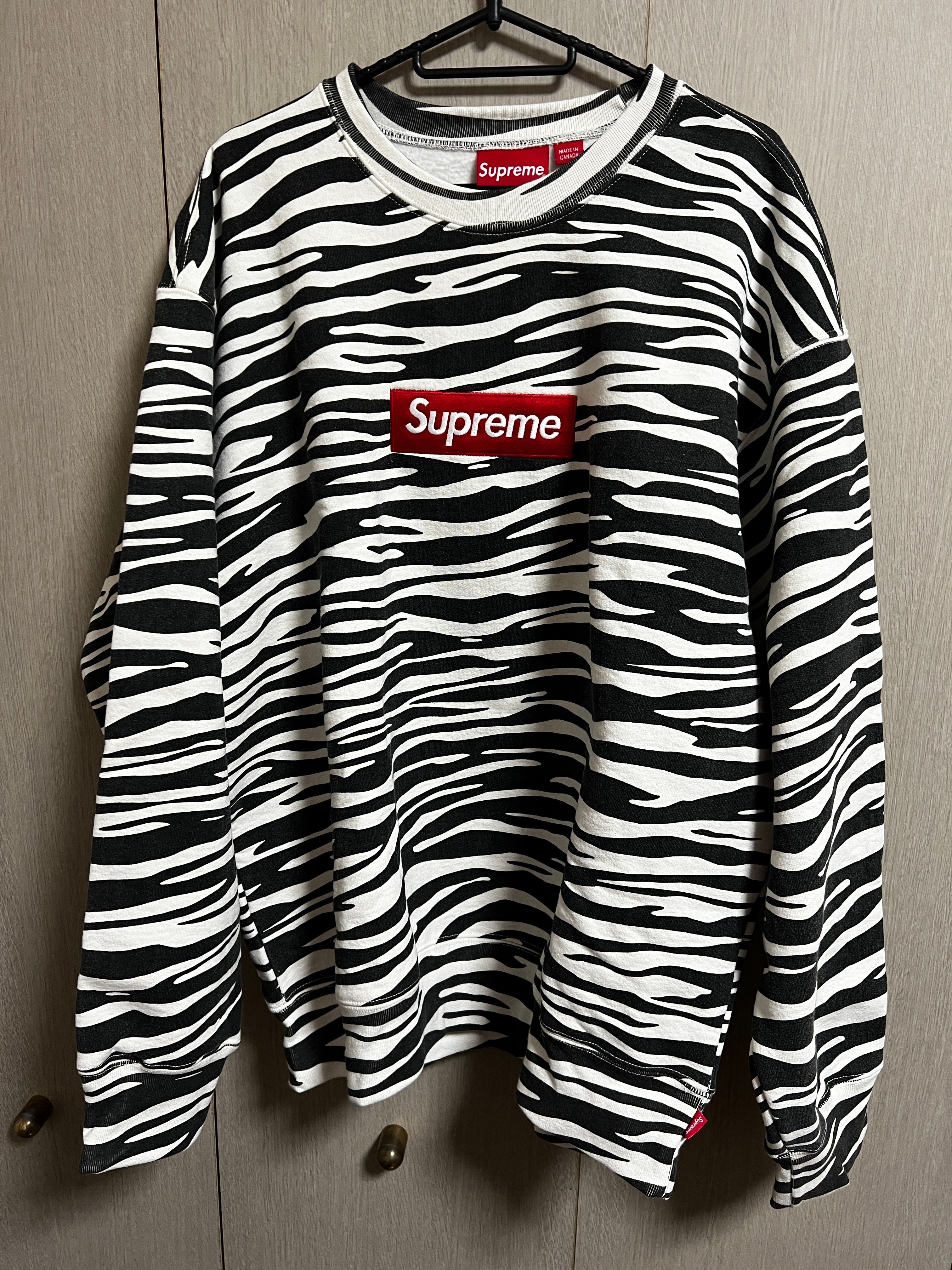 Supreme Box Logo Crewneck "Zebra" (22FW)