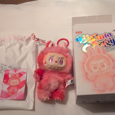 POP MART THE MONSTERS (LABUBU) Big into Energy Series Plush Pendant LOVE