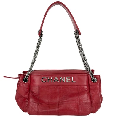 CHANEL シャネル チョコバー ロゴ 肩掛け ショルダーバッグ ラムスキン レッド レディース【中古】
