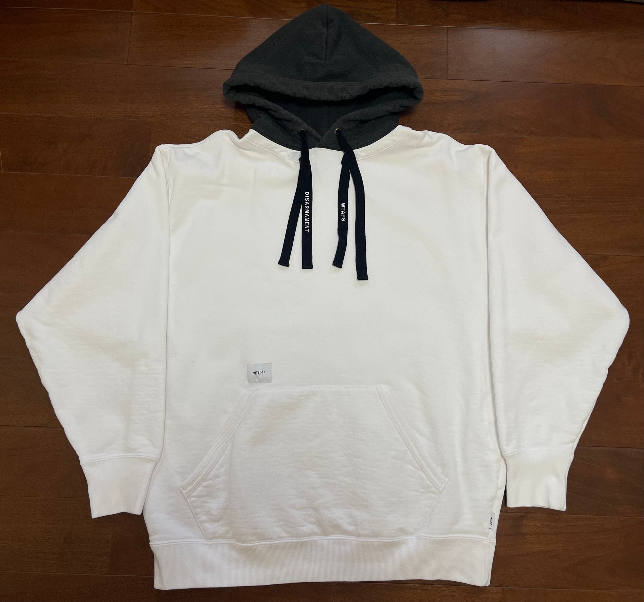 WTAPS OBJ 04 / Hoody / Cotton. Disarmament "White"