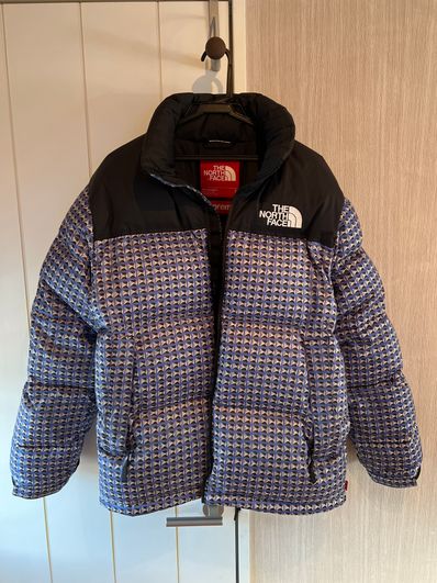 Supreme x The North Face Studded Nuptse Jacket "Royal"