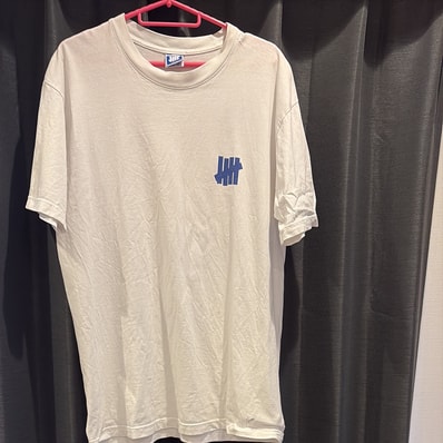 UNDEFEATED LOCKUP S/S TEE - 80299 "White"