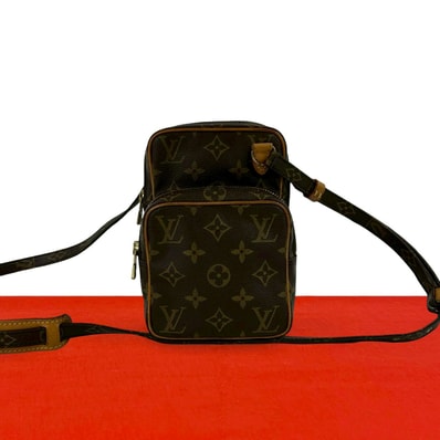 LOUIS VUITTON ルイヴィトン アマゾン モノグラム レザー PVC ショルダーバッグ ブラウン
5967b