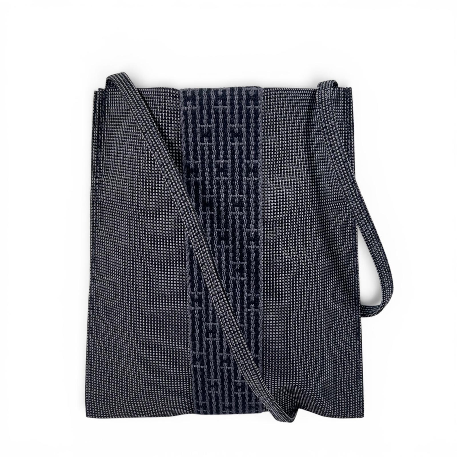 極美品 エルメス ショルダーバッグ エールライン ポシェット グレー メンズ