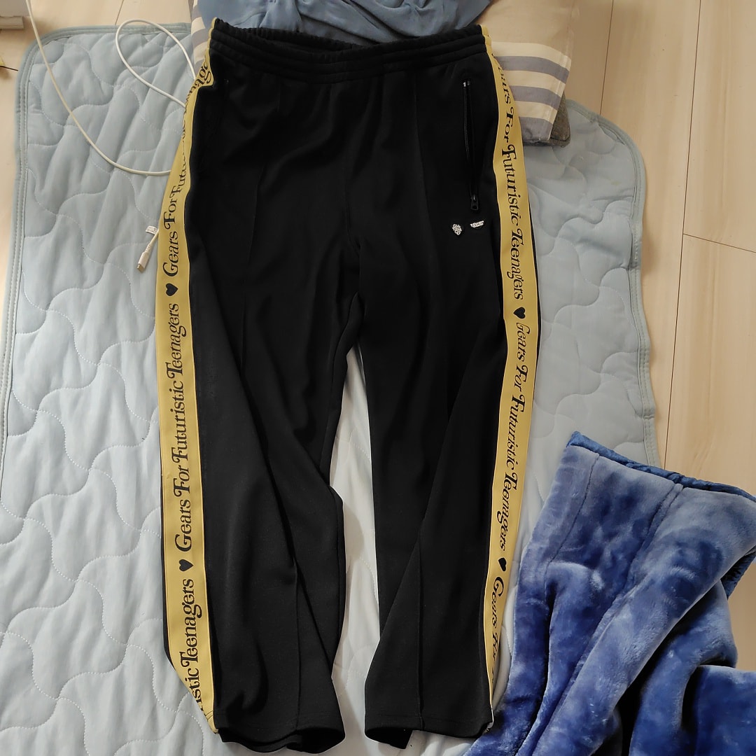 HUMAN MADE x VERDY Girls Don't Cry GDC Track Pants "Black" XX29PT001