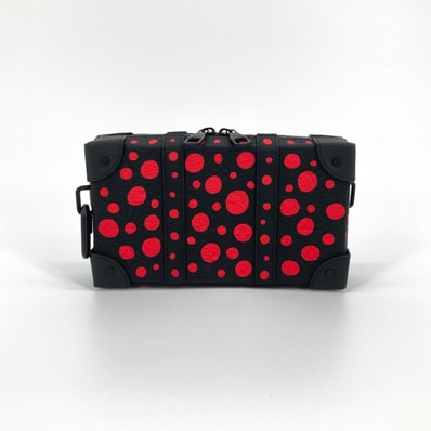 LOUIS VUITTON(ルイ・ヴィトン) ×草間彌生 ソフトトランク ウォレット インフィニティドット モノグラム M81905 コインケース ブラック×レッド