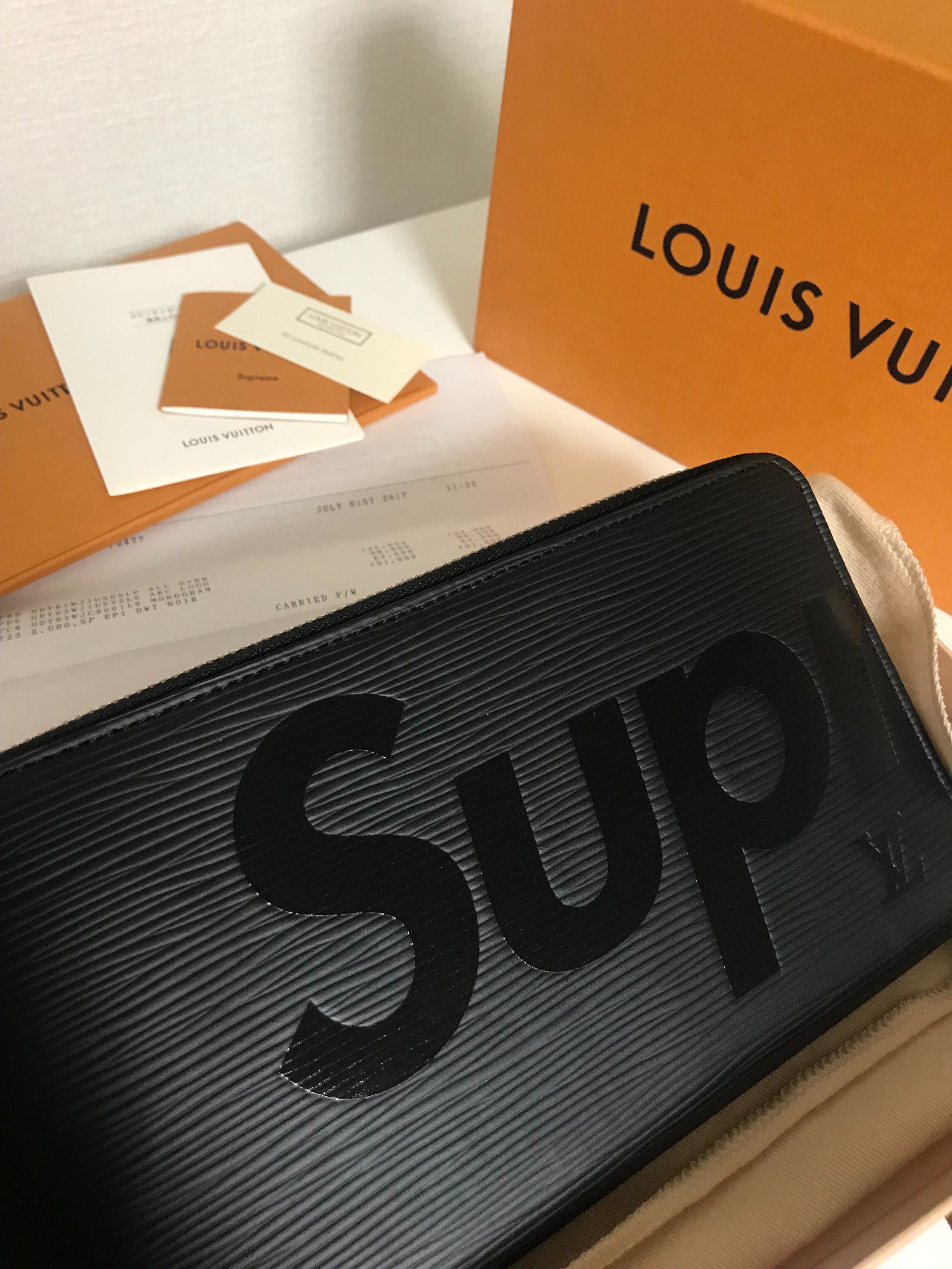 Supreme / Louis Vuitton Zippy Organizer Epi "Noir"