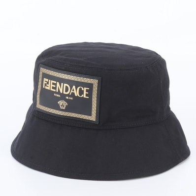 ■美品 フェンディ