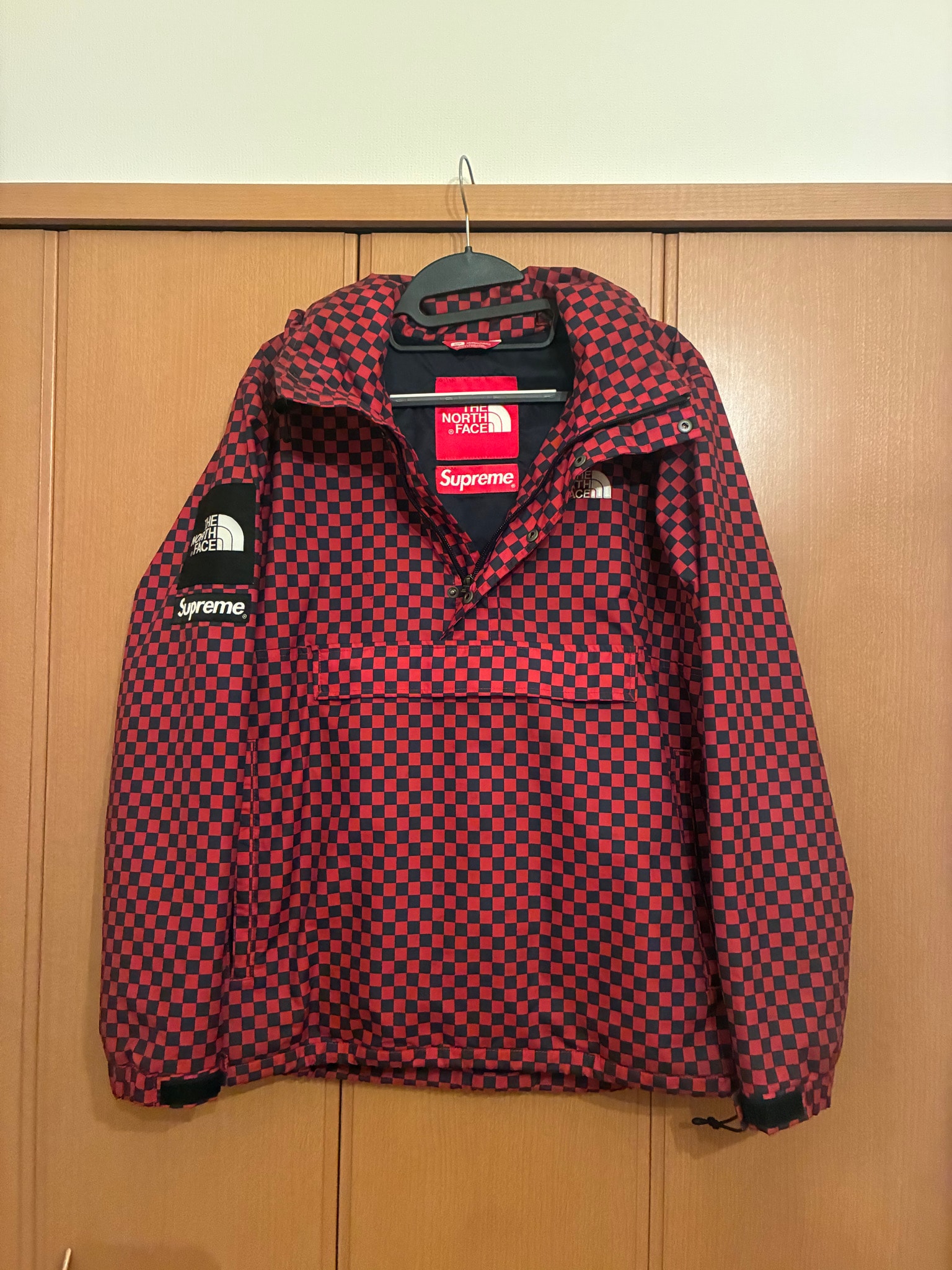 Supreme x The North Face 2011SS Windbreaker Pullover "Red"