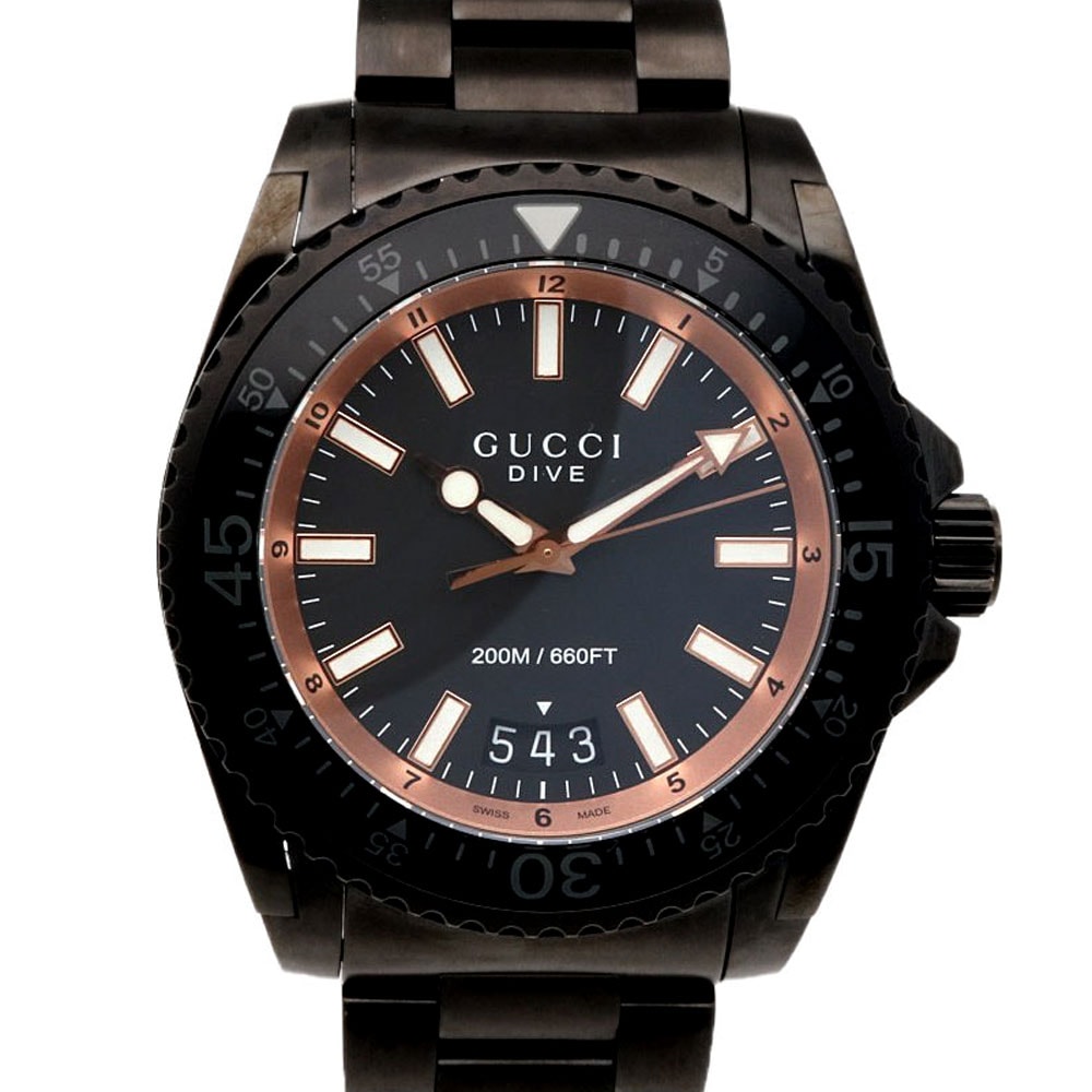 グッチ ダイヴ 腕時計 時計 ステンレススチール YA136213(136.2) クオーツ メンズ 1年保証 GUCCI  中古