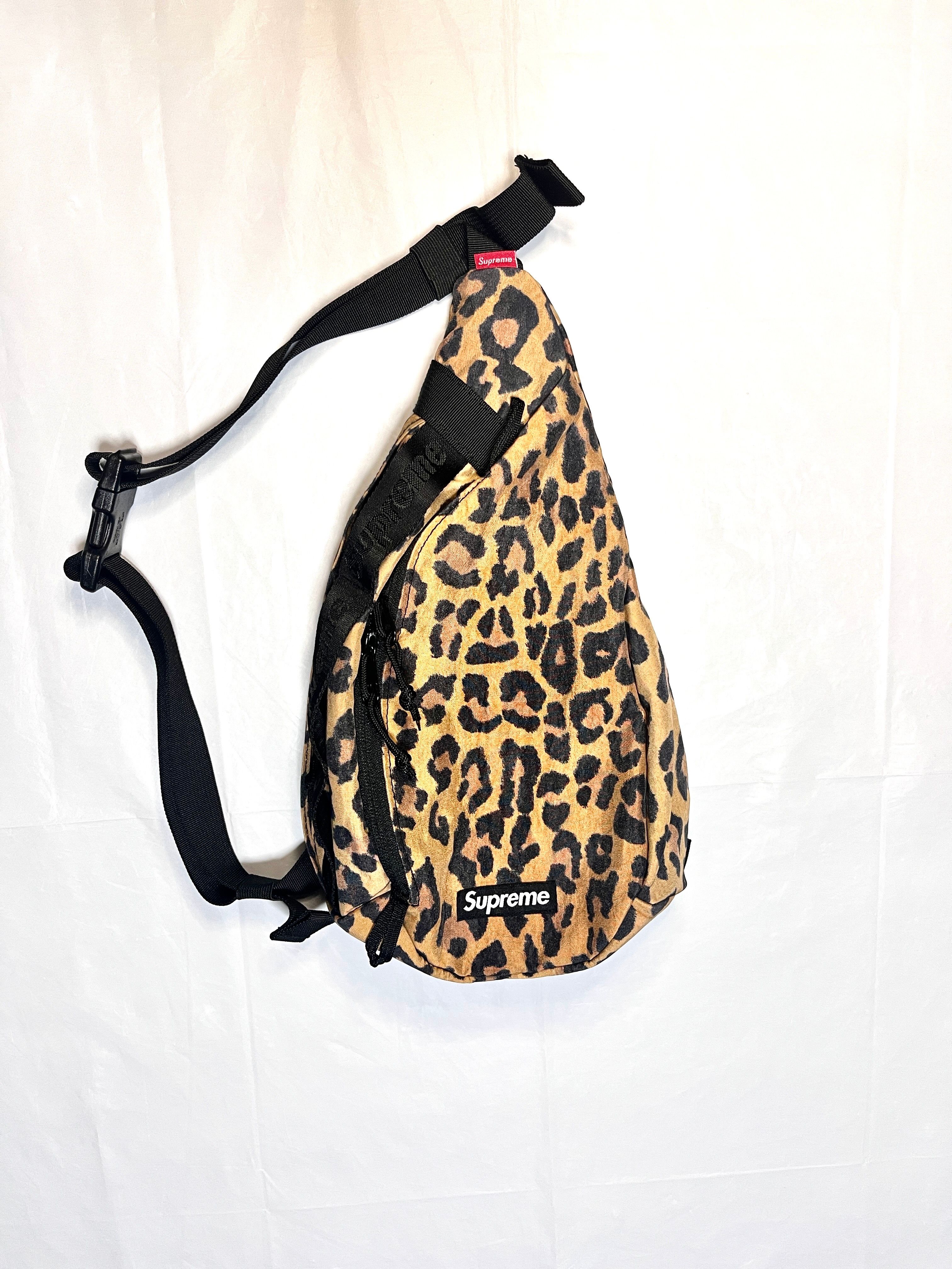 Supreme 20FW Sling Bag 4L Supreme 20FW Sling Bag 4L