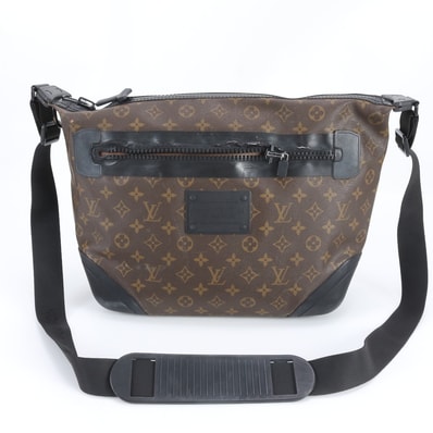 ルイヴィトン モノグラムウォータープルーフ メッセンジャー M40399
