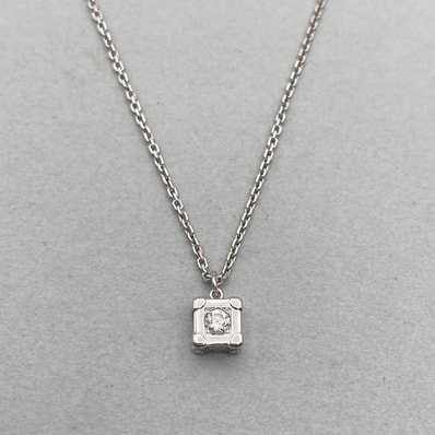 LOUIS VUITTON ルイ・ヴィトン ガストントランク ペンダントネックレス 750WG ネックレス Q03084 K18ホワイトゴールド ホワイトゴールド レディース【中古】