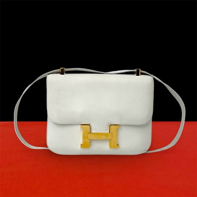 HERMES エルメス コンスタンス 24 ヴォーガリバー ショルダーバッグ ホワイト
50995