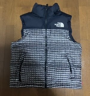 Supreme x The North Face Studded Nuptse Vest "Black"