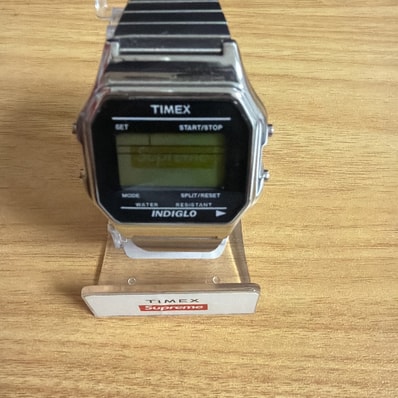 Supreme x Timex Digital Watch "Silver"