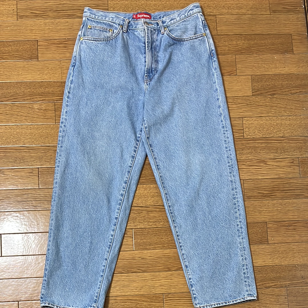 シュプリーム バギー ジーンズ "ウォッシュド ブルー" (22FW)