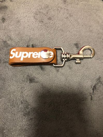 Supreme Leather Key Loop "Brown"