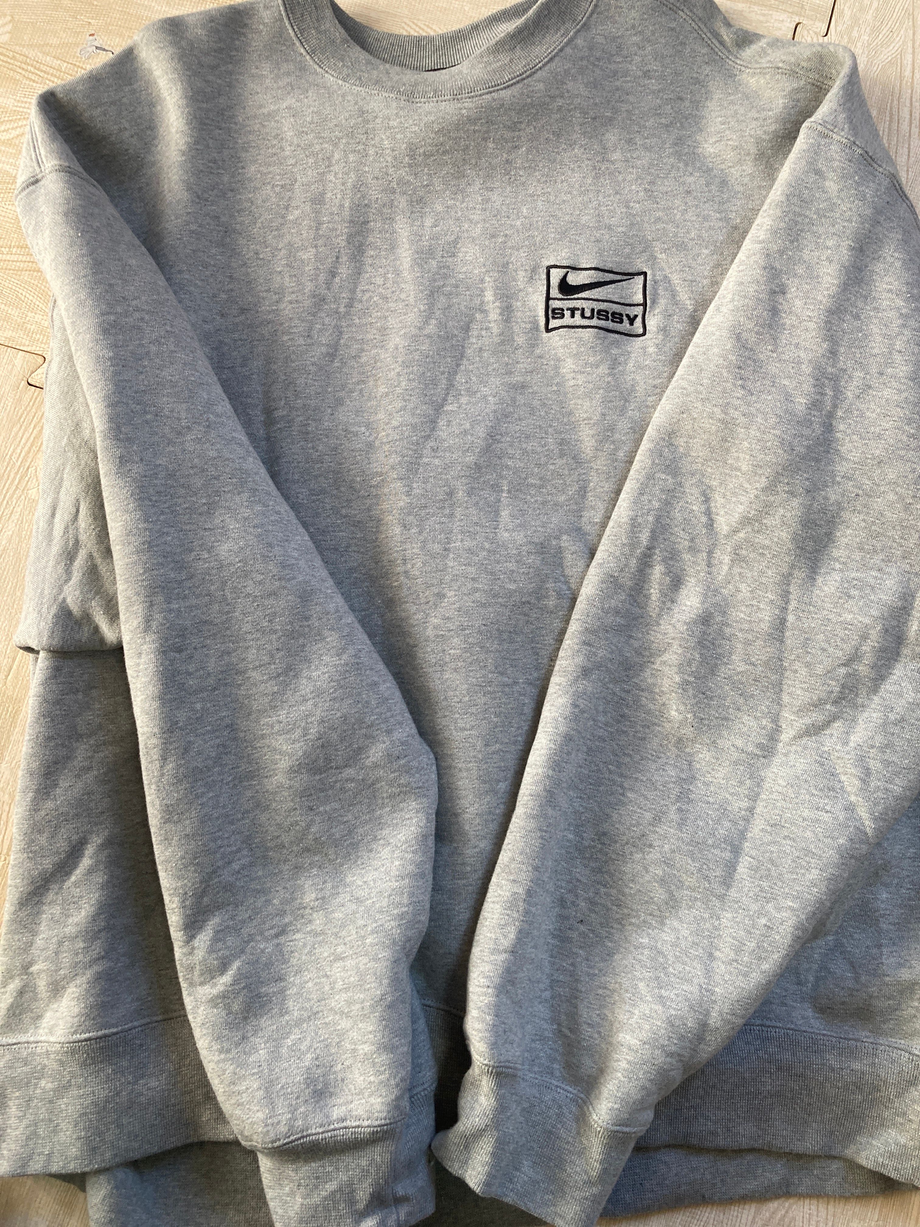 Stussy x Nike Fleece Crew (US Size) "Grey" DO9337-063