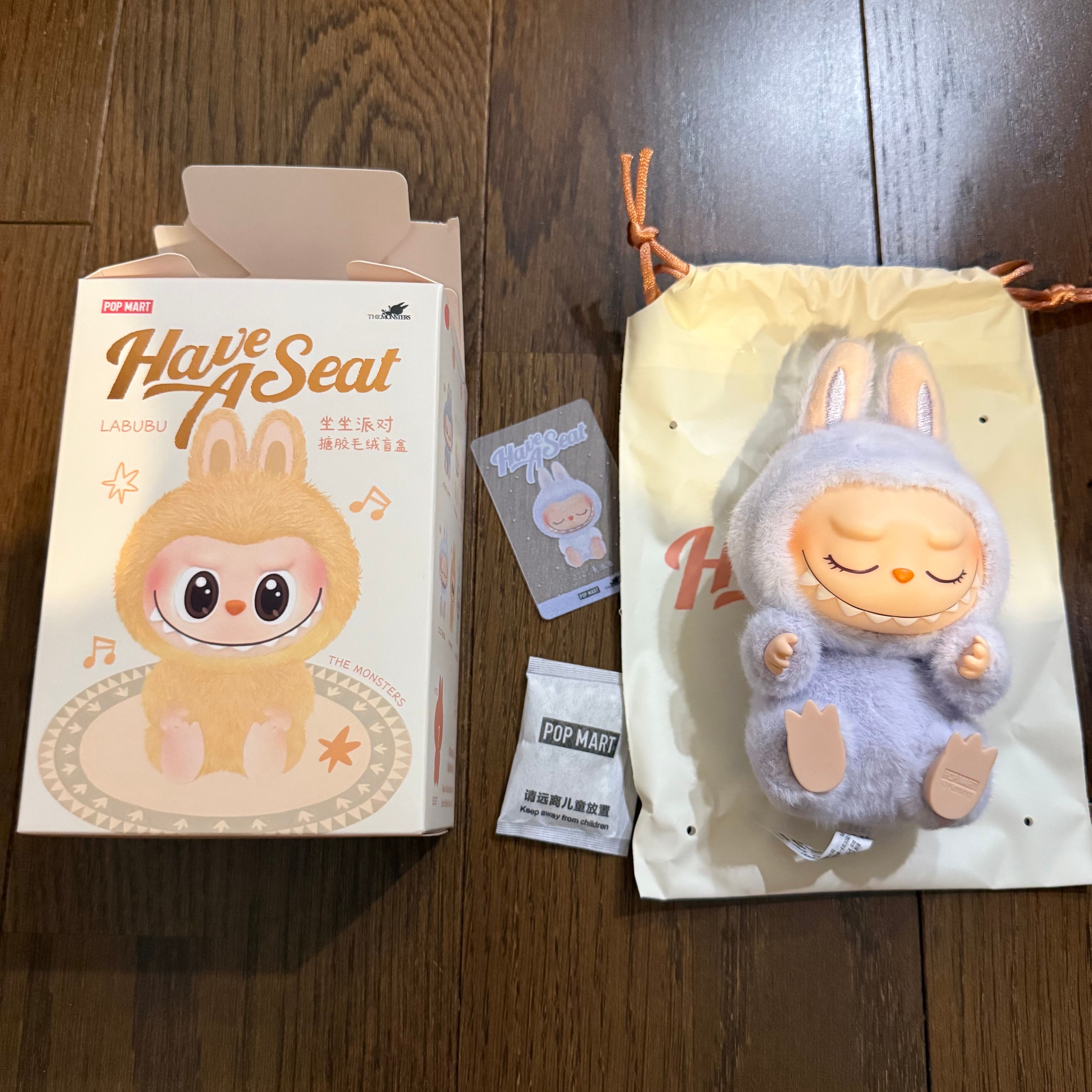 POP MART THE MONSTERS (LABUBU) Have a Seat Plush Series ZIZI