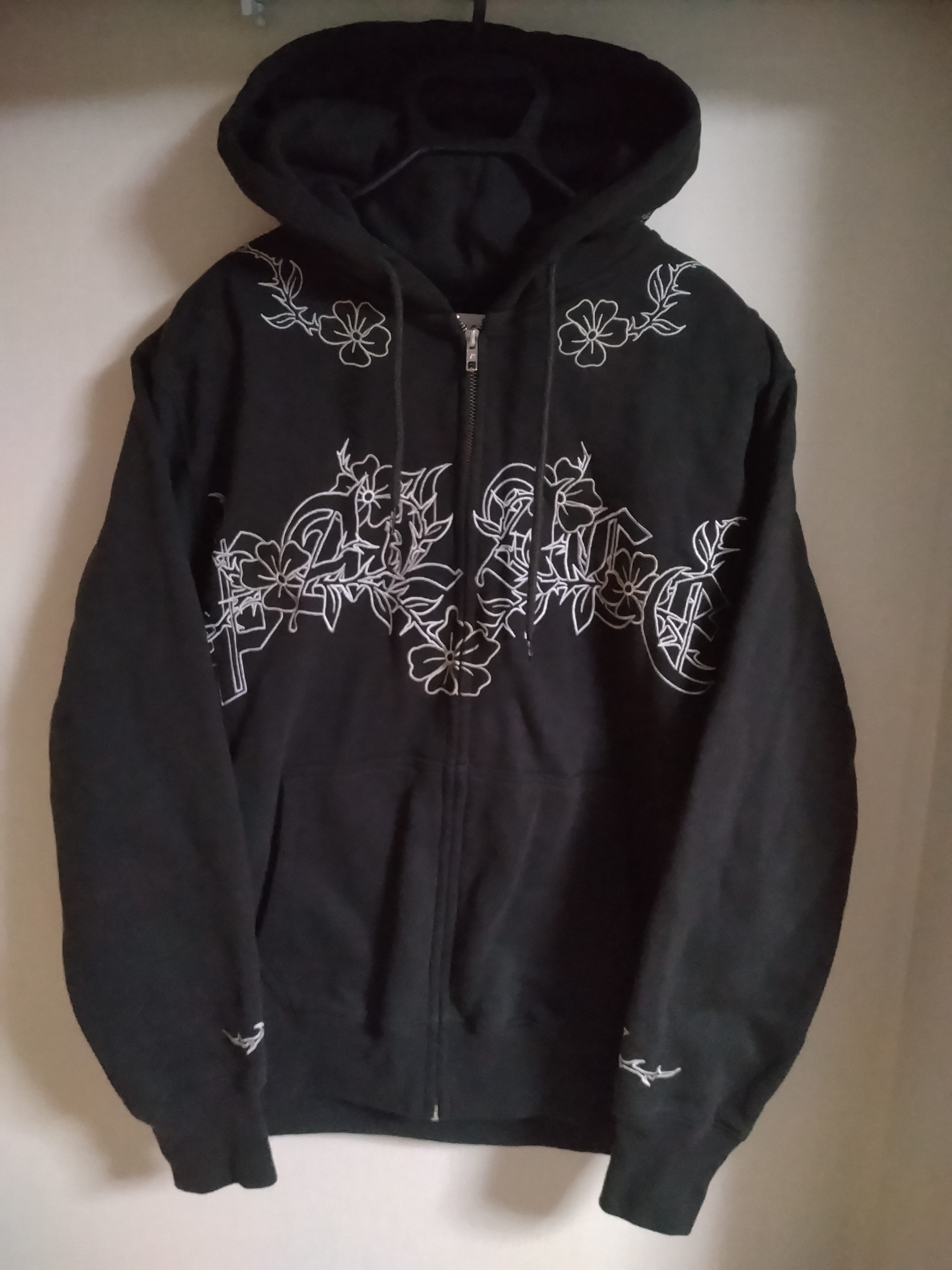 PALACE x Nike Tri Swoosh Hood 