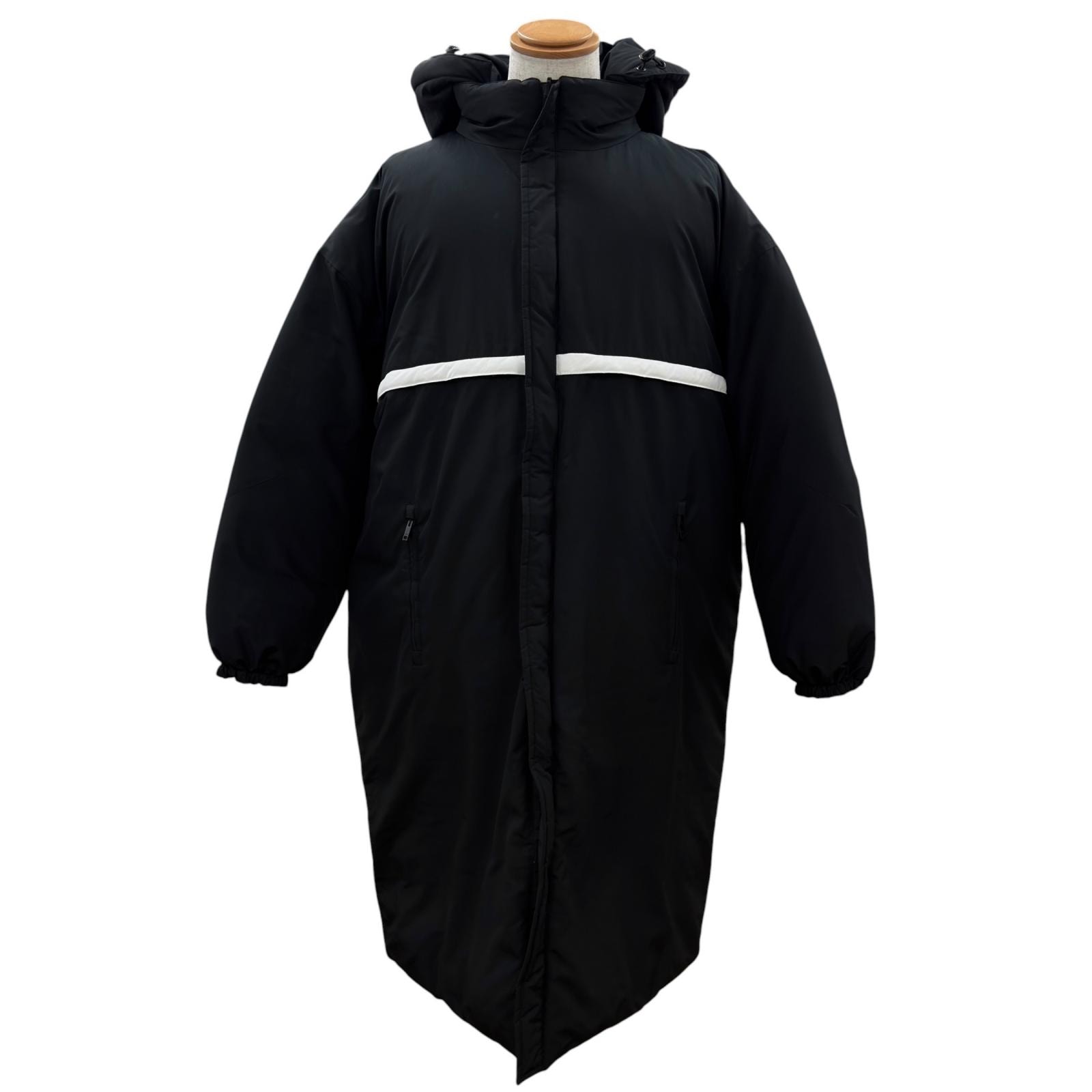 美品 ジバンシィ ダウンコート ブラック メンズ 50 BM00BA1255
