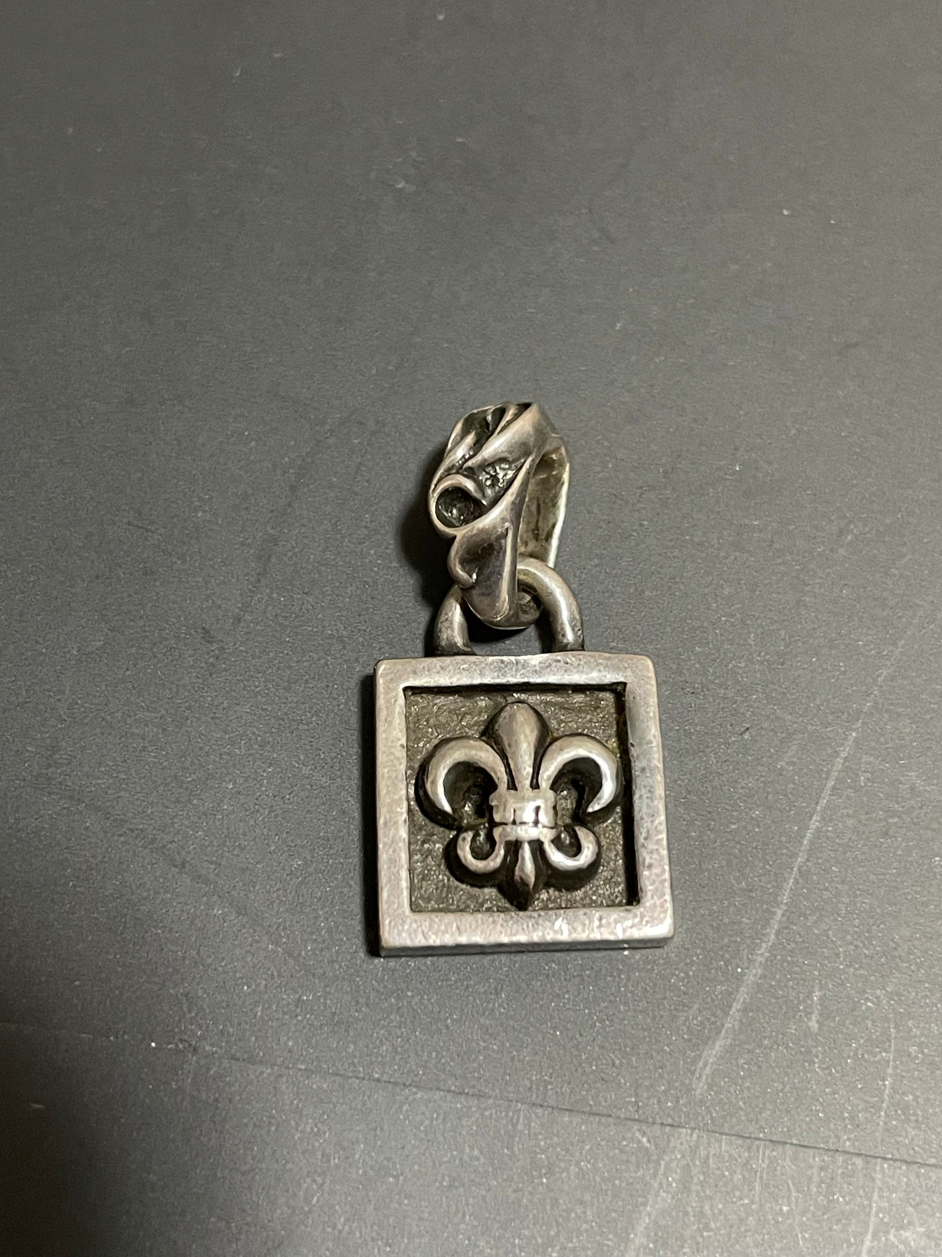 Chrome Hearts Frameed BS Flare Charm "Silver"