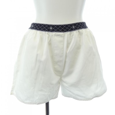 シャネル CHANEL LOOK6 P76789V40617 ショートパンツ