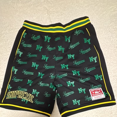 Supreme x Mitchell & Ness Monogram Basketball Short "Black"