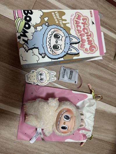 POP MART THE MONSTERS (LABUBU) Exciting Macaron Plush Series SOYMILK
