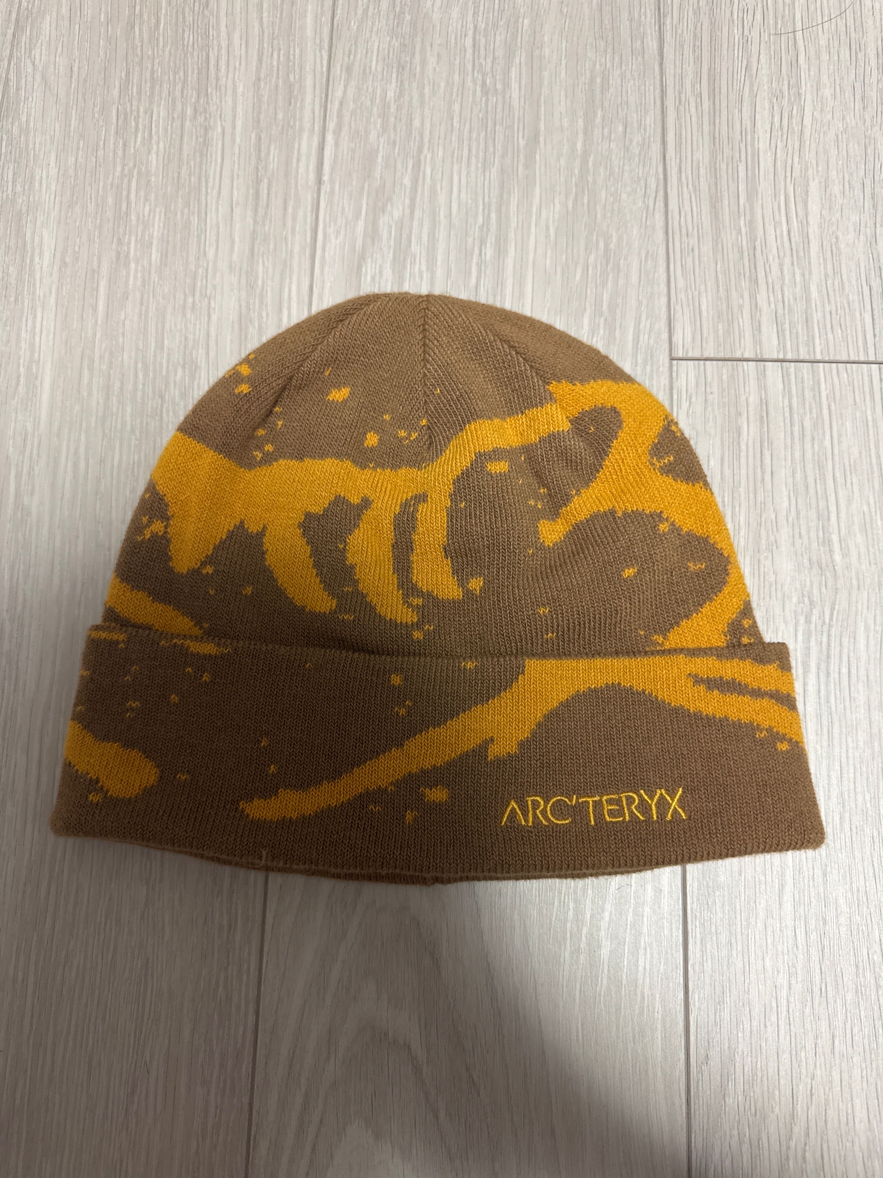 ARC'TERYX Grotto Talk X000009253 "Relic/Yukon"