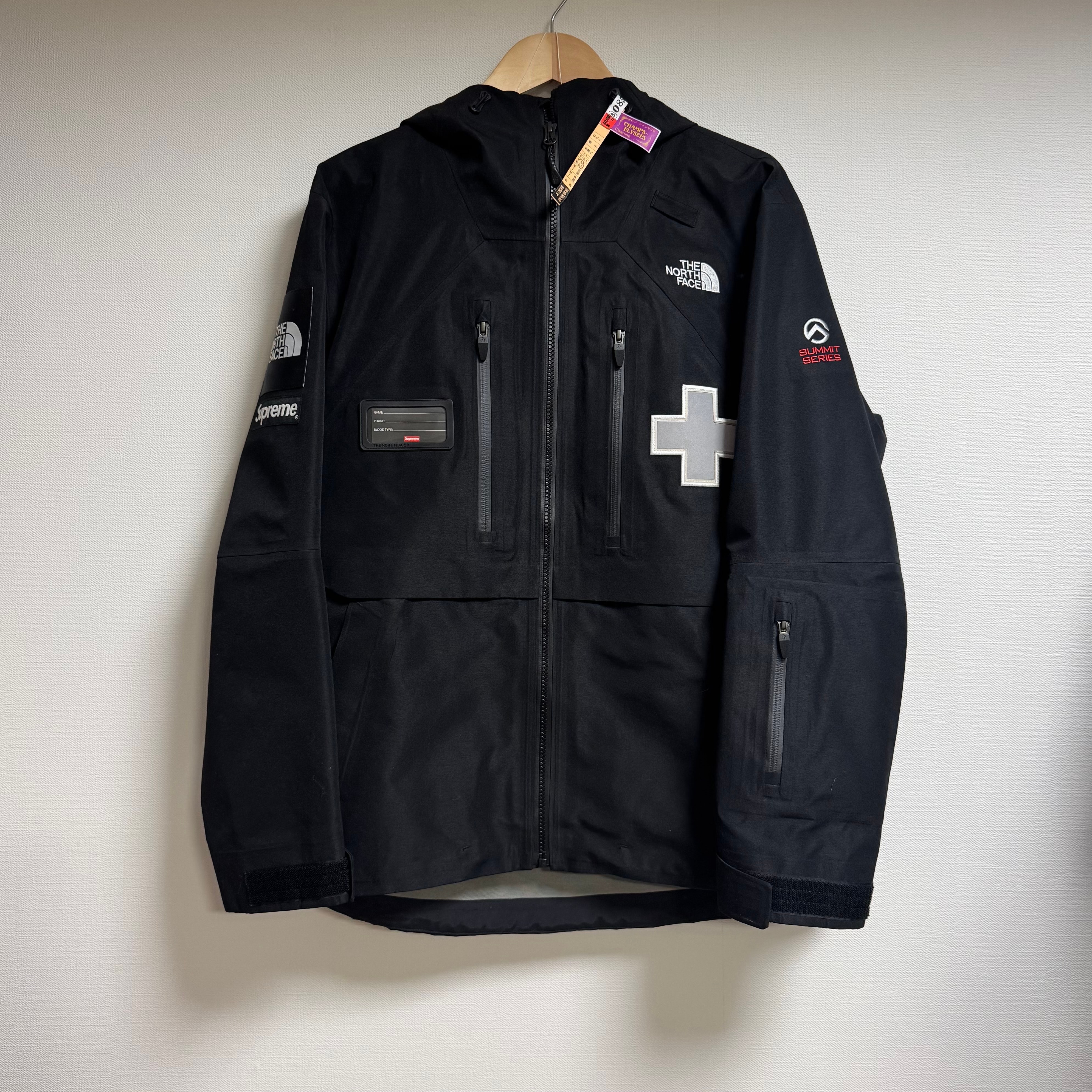 Supreme x The North Face Summit Series Rescue Mountain Pro Jacket
