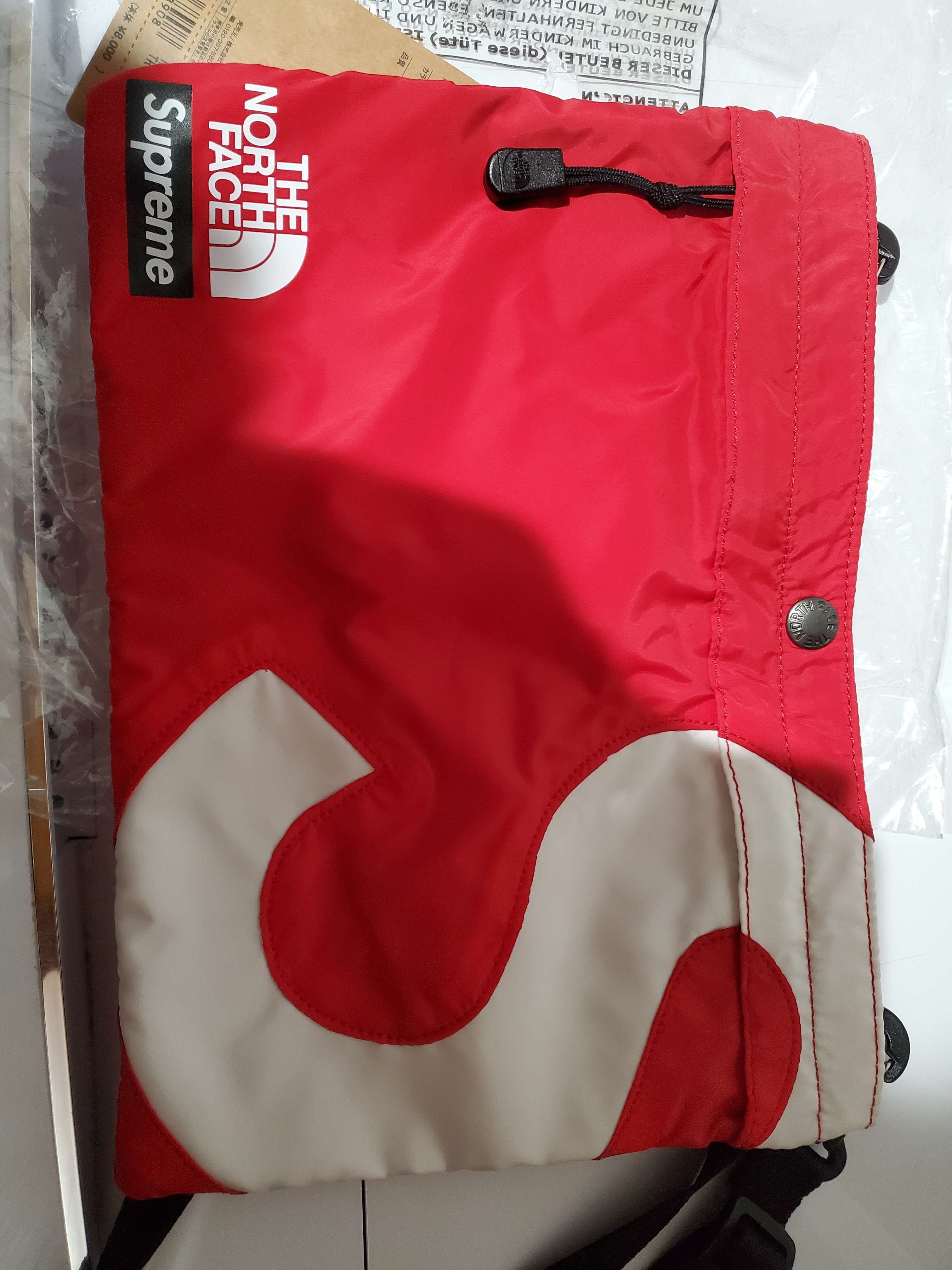 Supreme x The North Face S Logo Shoulder Bag "Red"
